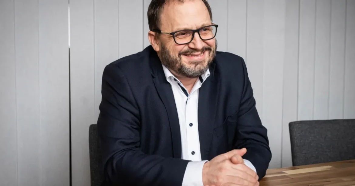 El kell szomorítanom a bukott miniszterelnököt, a gazdaságot sikerült stabilizálnunk