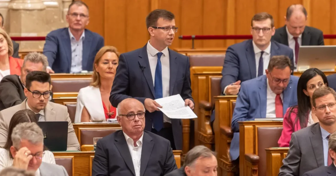 Fidesz és KDNP képviselők sem hallgatták meg Baka András felszólalását