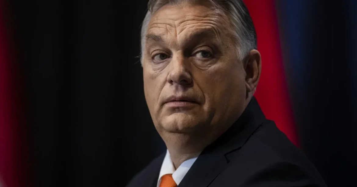 Fidesz listázta a vagyonvédelmi hivatal munkatársait