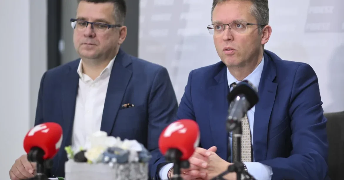 Hétfőn reggel ülésezik a Mentelmi Bizottság