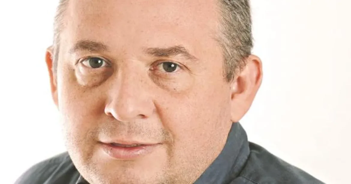 Londont hergeli a nagy béketeremtő, ami feszültséget szít