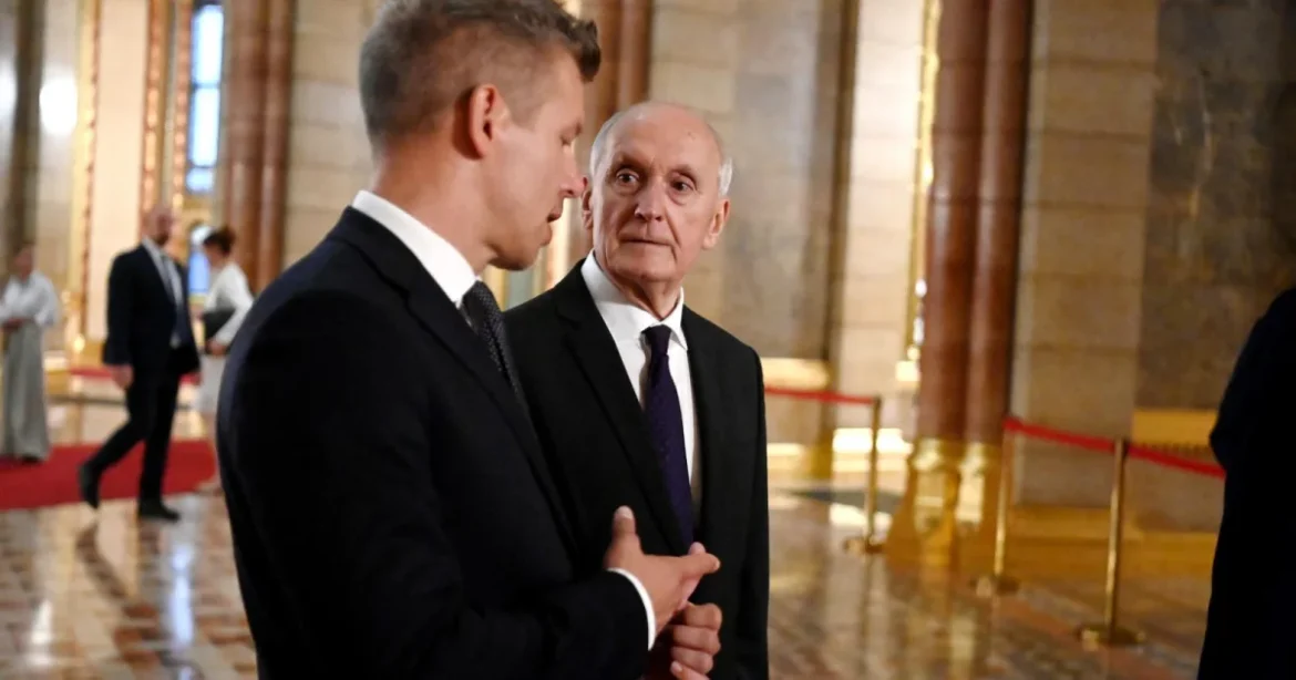 Magyar Péter: Tisza-frakció nem támogatja Baka András jelöltjét ügyész posztjára
