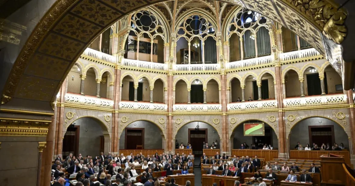 Megvonta Kocsis Máté, Panyi Miklós és Pócs János mentelmi jogát az Országgyűlés