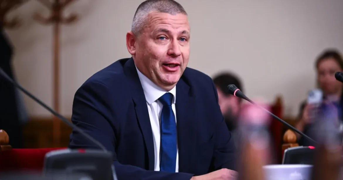 Orbán-kormány tízmillió forintért vett hintót III. Károlynak, de a brit uralkodó nem kérte