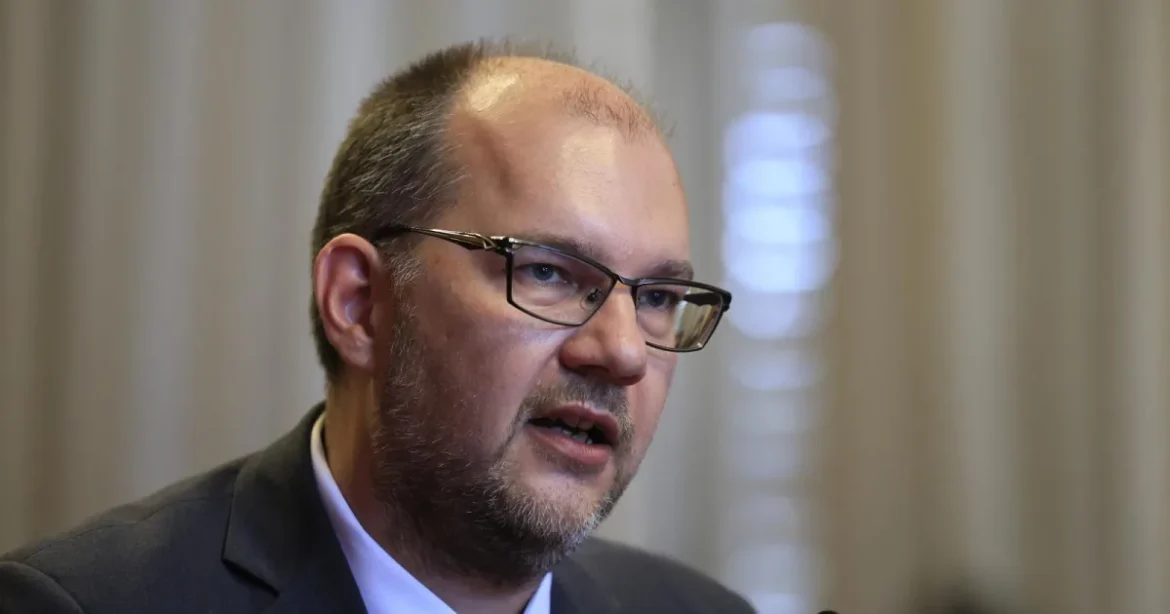 Országgyűlés megválasztotta Polyák Gábort a Médiatanács elnökének