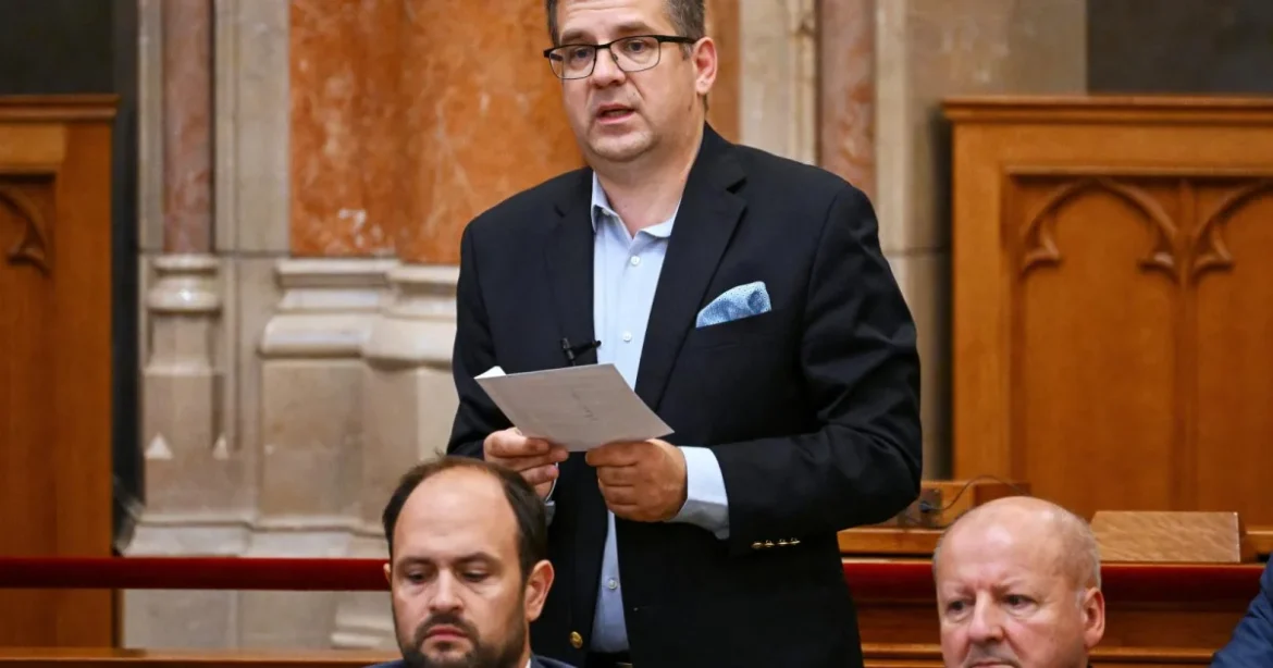 Seszták Miklós volt a felszámolócégek Völner Pálja