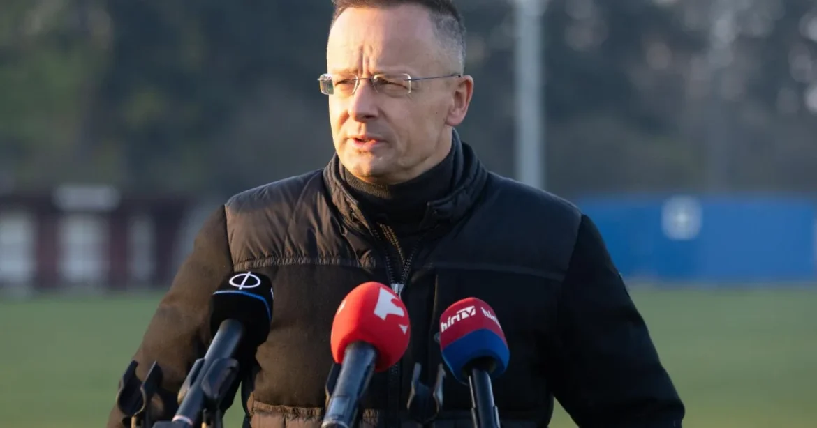 Szijjártó Péter karrierdöntése a BYD-nál a kínai nagykövet szerint
