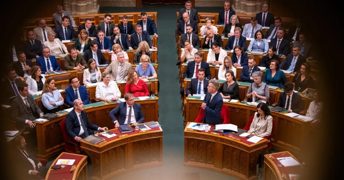Titkos szavazás kedden az Alkotmánybíróság új tagjairól