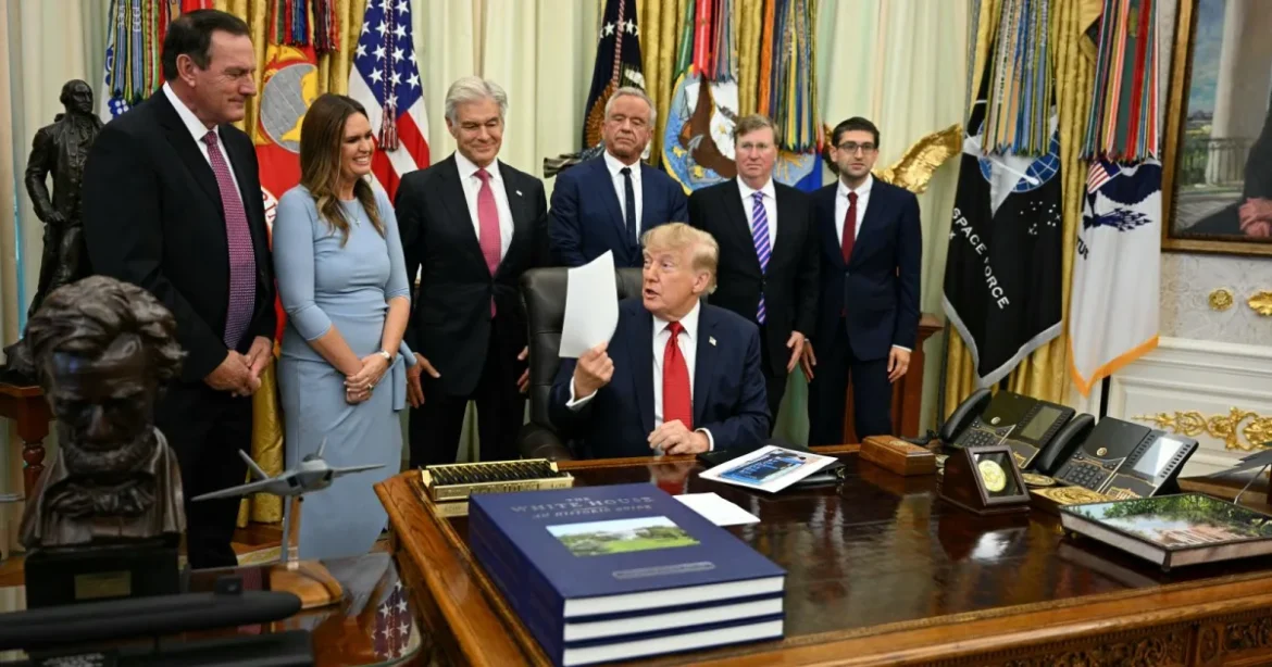 Trump százszázalékos vámmal sújthatja az orosz szankciók megszegőit