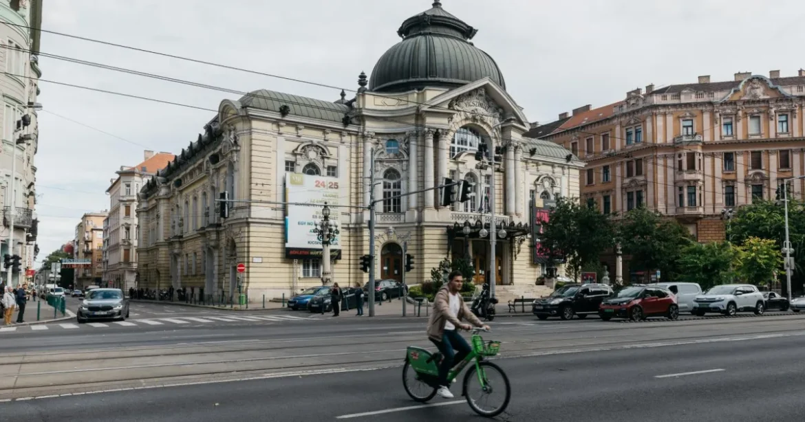 Vígszínház: csak a szerencsén múlt, hogy nem történt emberölés