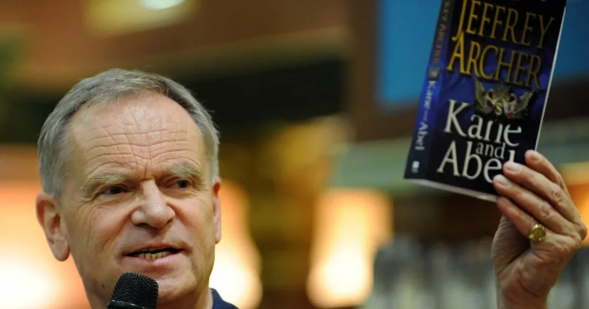Botrányok övezte bestselleríró, Jeffrey Archer elhunyt
