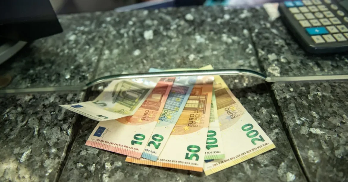 Nincs mire várni, az MNB felpörgetné az euróbevezetés előkészítését